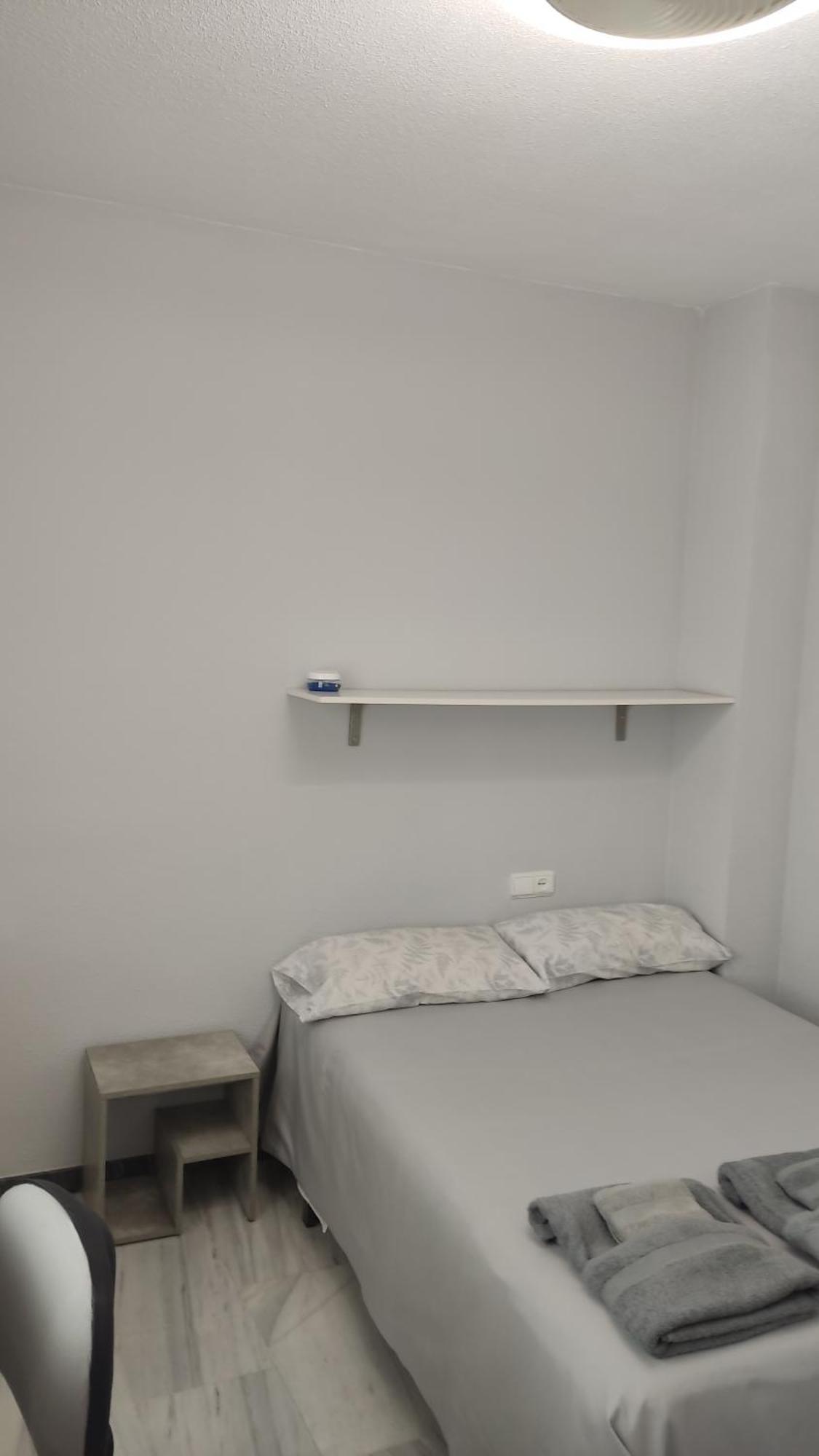 Habitacion Doble Con Bano Privado En Casa Clara Kordoba Zewnętrze zdjęcie